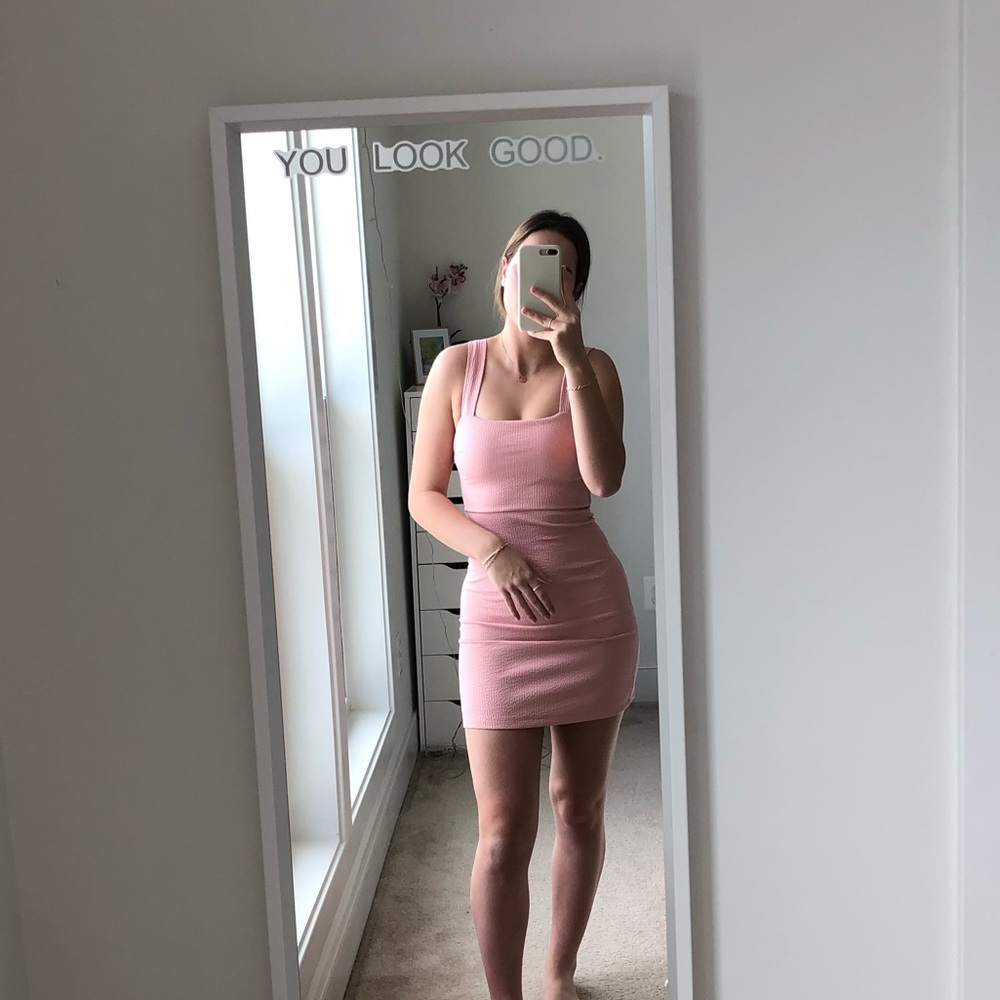 like new light pink urban outfitters textured bodycon dress - Picture 6 of 14